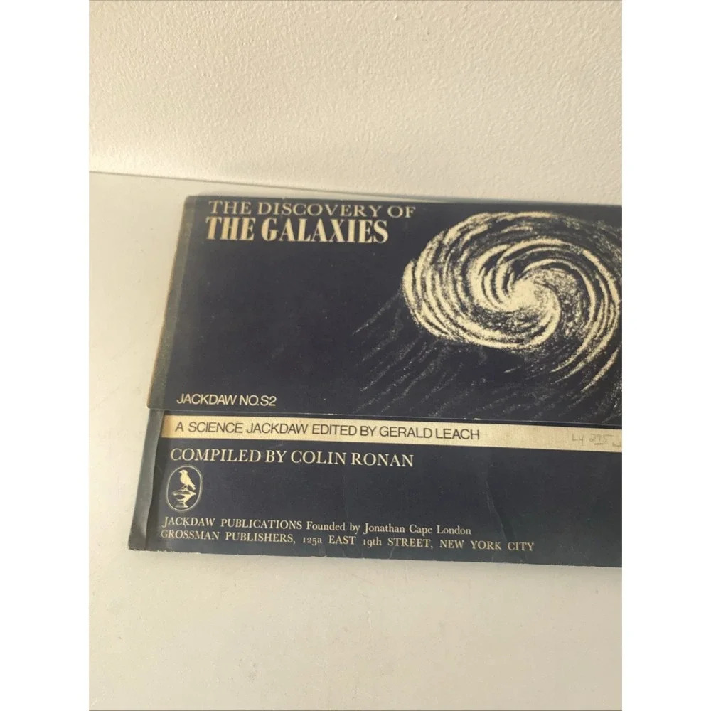 THE DISCOVERY OF GALAXIES No S2 Jackdaw Folder 1967 Facsimile Resource
